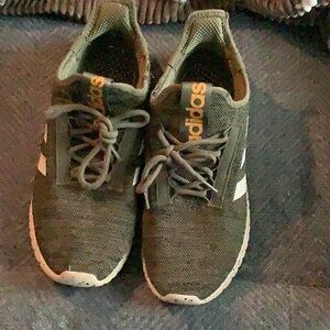 Men’s shoes. Size 12